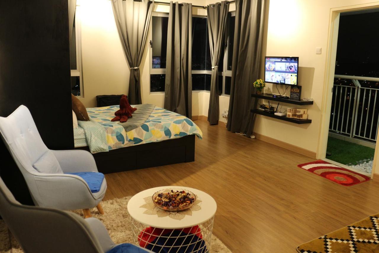 Mlh Premier Suites @ Saville เชอราส ภายนอก รูปภาพ