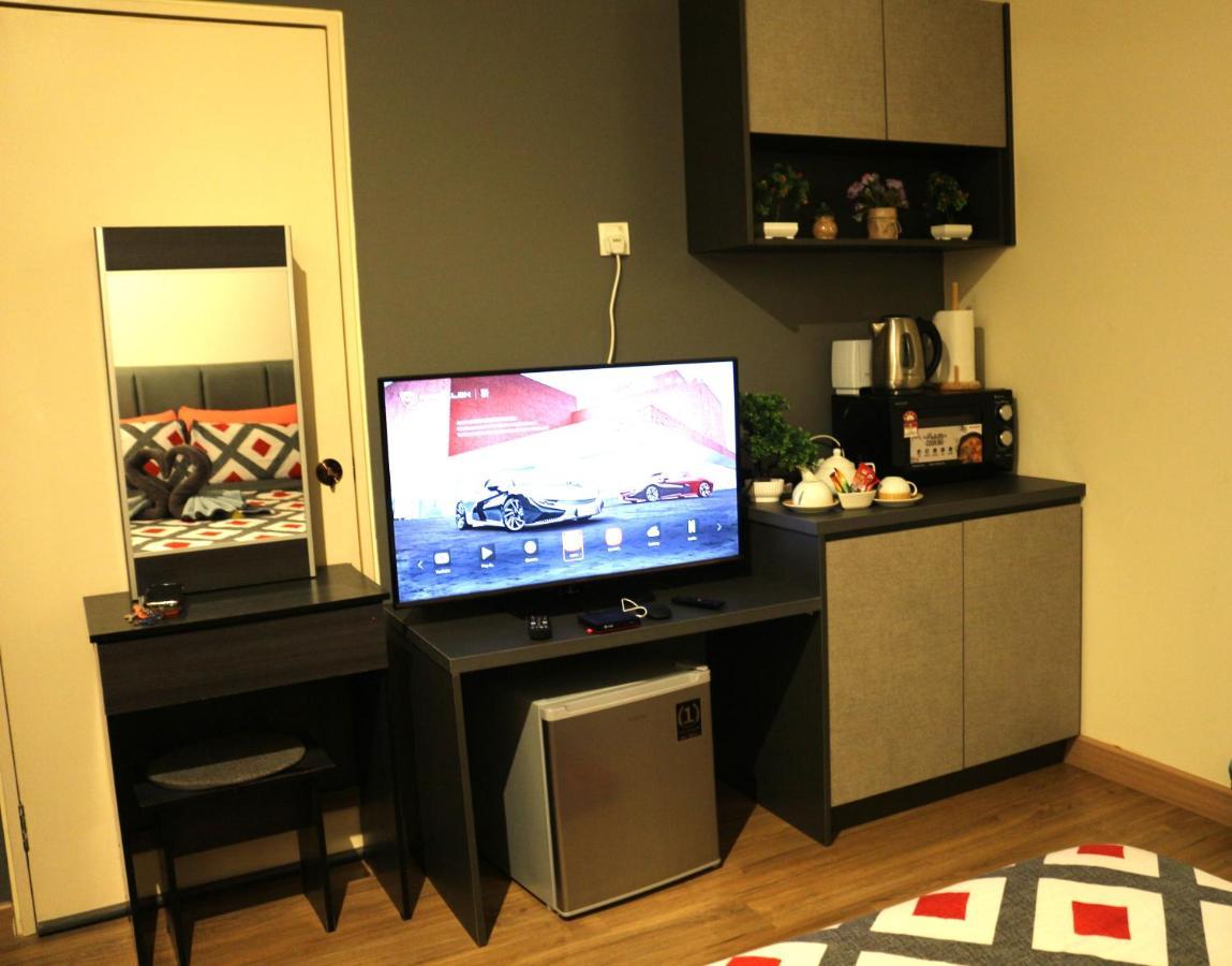 Mlh Premier Suites @ Saville เชอราส ภายนอก รูปภาพ
